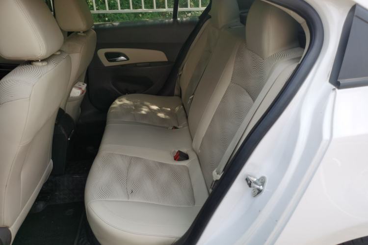 Used Chevrolet Cruze 2015 1.5L Classic SE MT Left Rear Seat