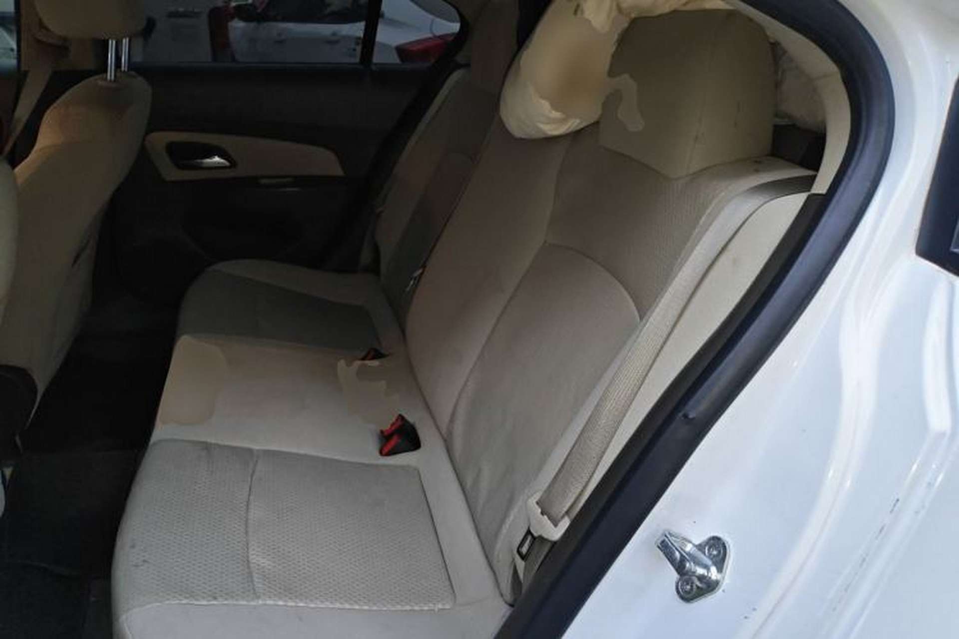 Used Chevrolet Cruze 2015 1.5L Classic SL MT Left Rear Seat