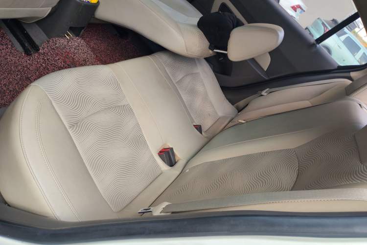 Used Chevrolet Cruze 2015 1.5L Classic SE AT Left Rear Seat