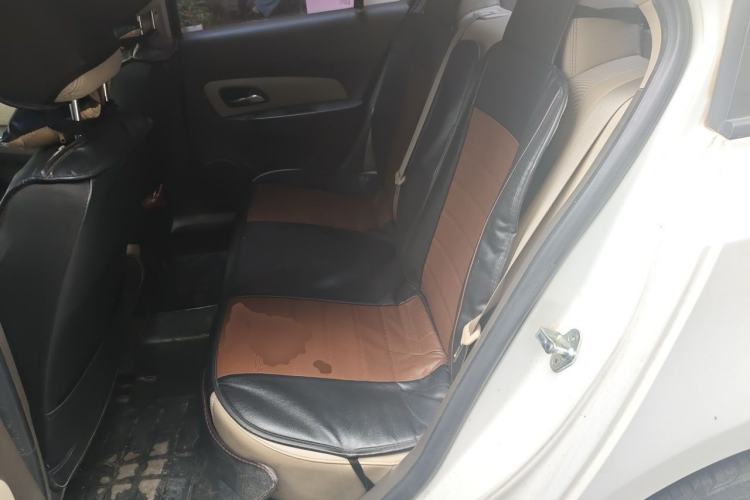 Used Chevrolet Cruze 2015 1.5L Classic SE AT Left Rear Seat