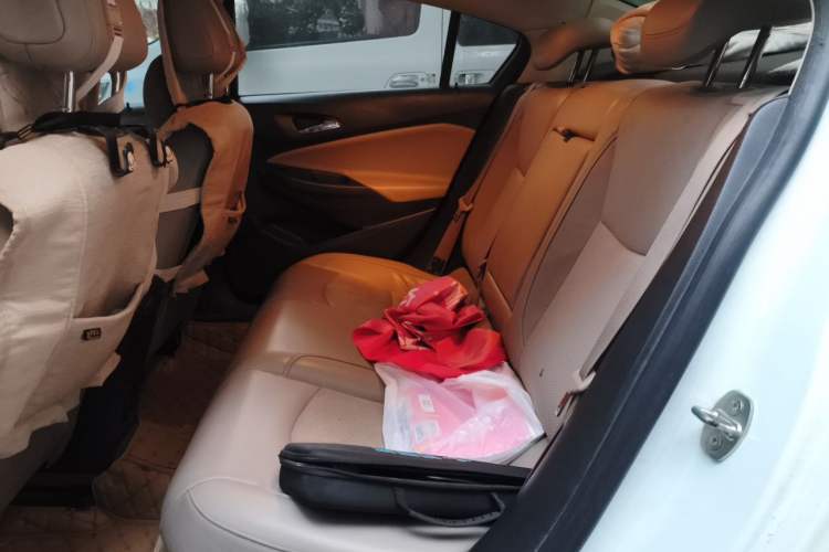 Used Chevrolet Cruze 2015 1.5L Automatic Luxury Edition Left Rear Seat