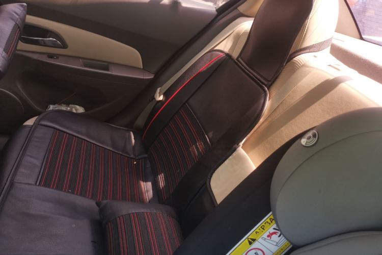 Used Chevrolet Cruze 2015 1.5L Classic SE AT Left Rear Seat