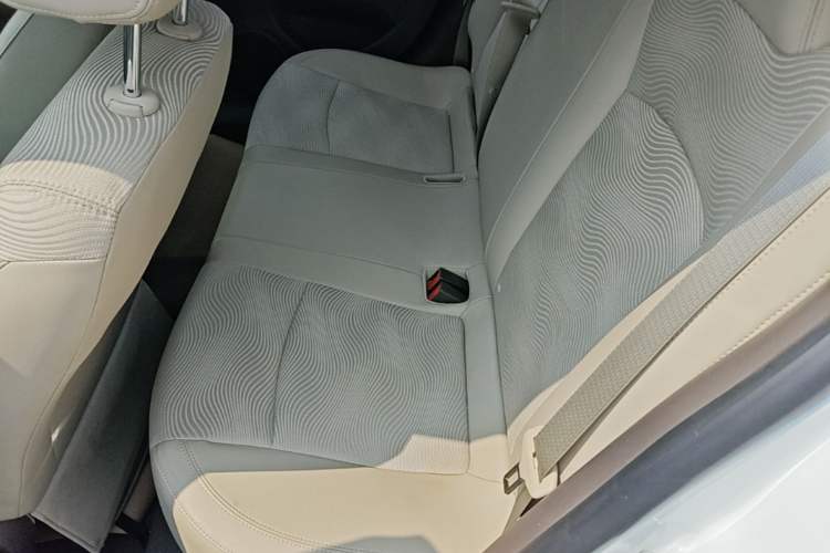 Used Chevrolet Cruze 2015 1.5L Classic SE AT Left Rear Seat
