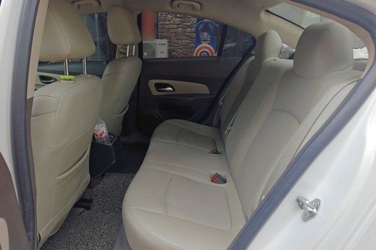 Used Chevrolet Cruze 2015 1.5L Classic SL MT Left Rear Seat