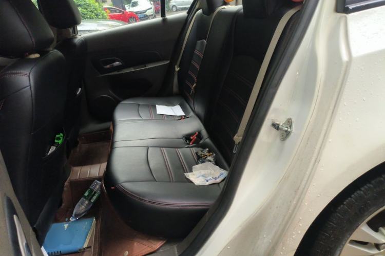Used Chevrolet Cruze 2015 1.5L Classic SE AT Left Rear Seat