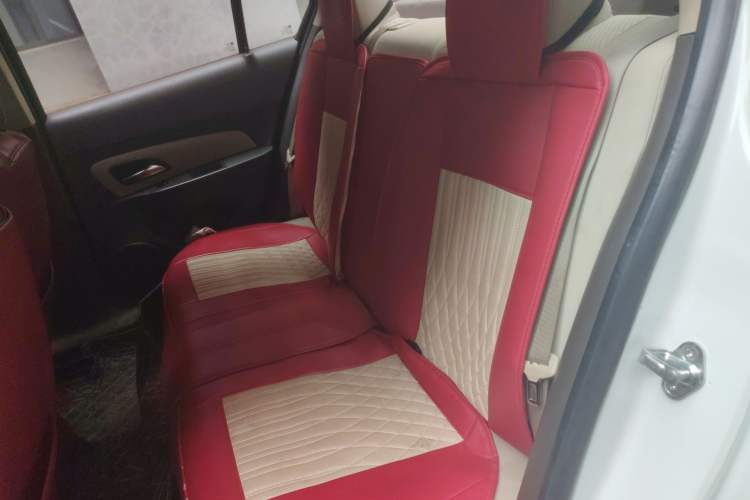 Used Chevrolet Cruze 2015 1.5L Classic SL MT Left Rear Seat