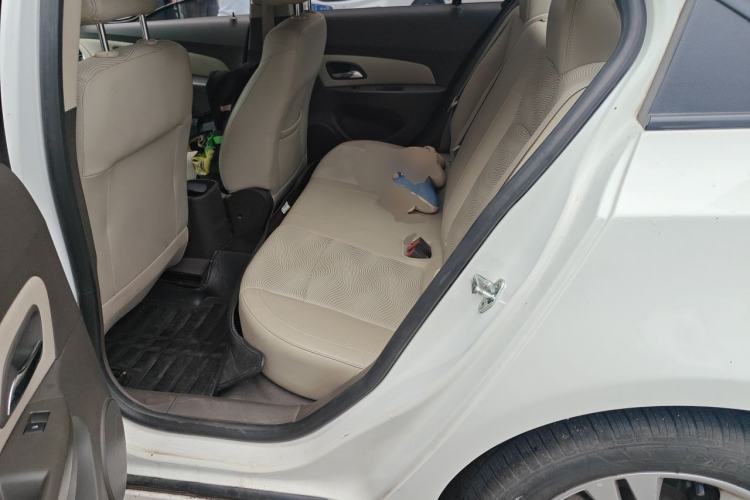 Used Chevrolet Cruze 2015 1.5L Classic SE AT Left Rear Seat