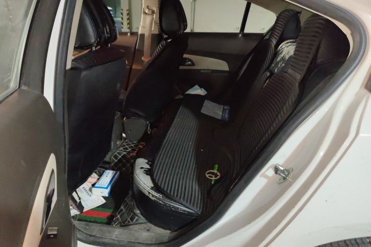 Used Chevrolet Cruze 2015 1.5L Classic SL MT Left Rear Seat