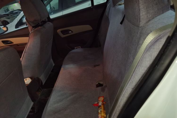 Used Chevrolet Cruze 2015 1.5L Classic SE MT Left Rear Seat