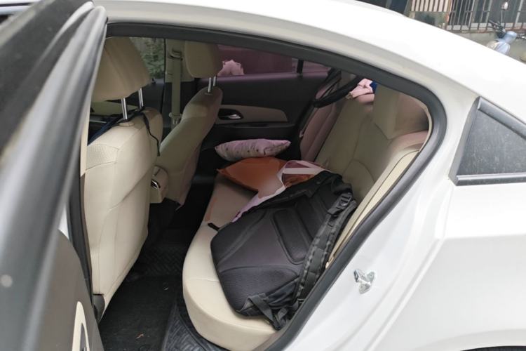 Used Chevrolet Cruze 2015 1.5L Classic SL MT Left Rear Seat