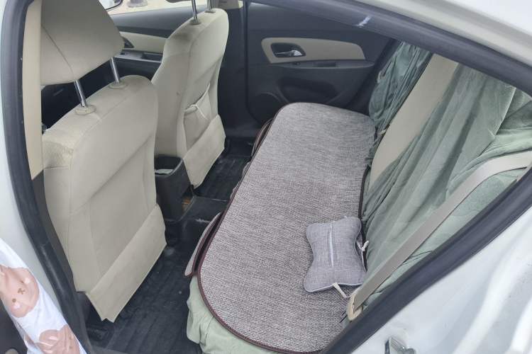 Used Chevrolet Cruze 2015 1.5L Classic SL MT Left Rear Seat