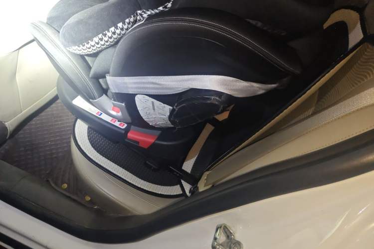 Used Chevrolet Cruze 2015 1.5L Classic SE AT Left Rear Seat