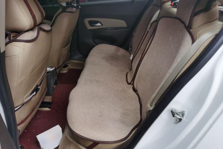 Used Chevrolet Cruze 2015 1.5L Classic SE MT Left Rear Seat