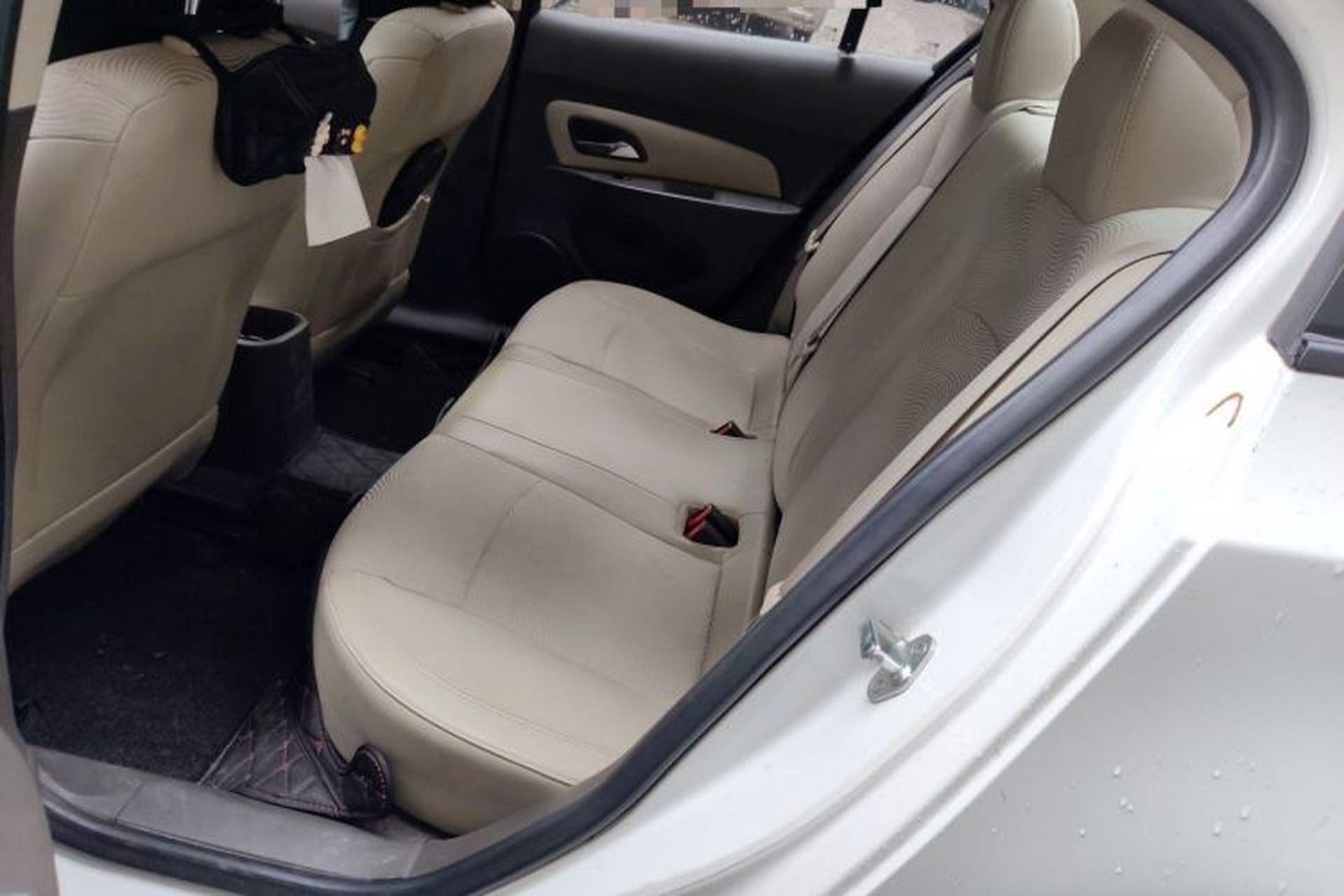 Used Chevrolet Cruze 2015 1.5L Classic SE MT Left Rear Seat