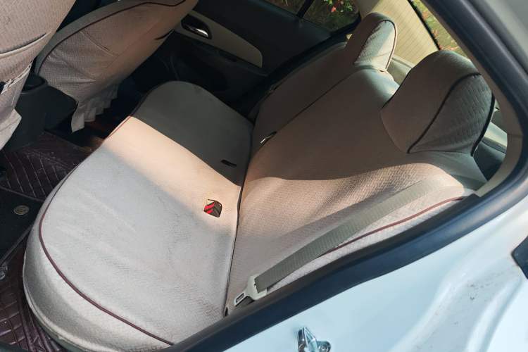 Used Chevrolet Cruze 2015 1.5L Classic SE MT Left Rear Seat