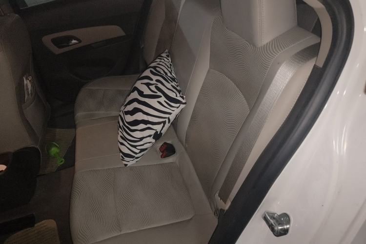 Used Chevrolet Cruze 2015 1.5L Classic SE AT Left Rear Seat