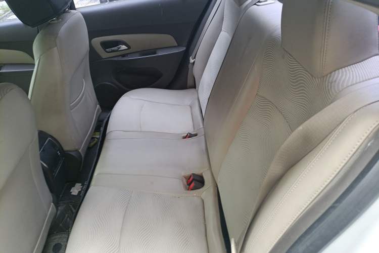Used Chevrolet Cruze 2015 1.5L Classic SE MT Left Rear Seat