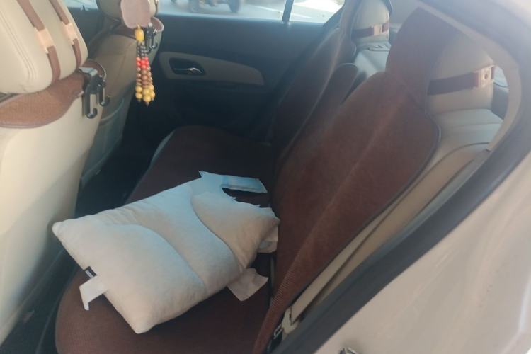 Used Chevrolet Cruze 2015 1.5L Classic SE AT Left Rear Seat