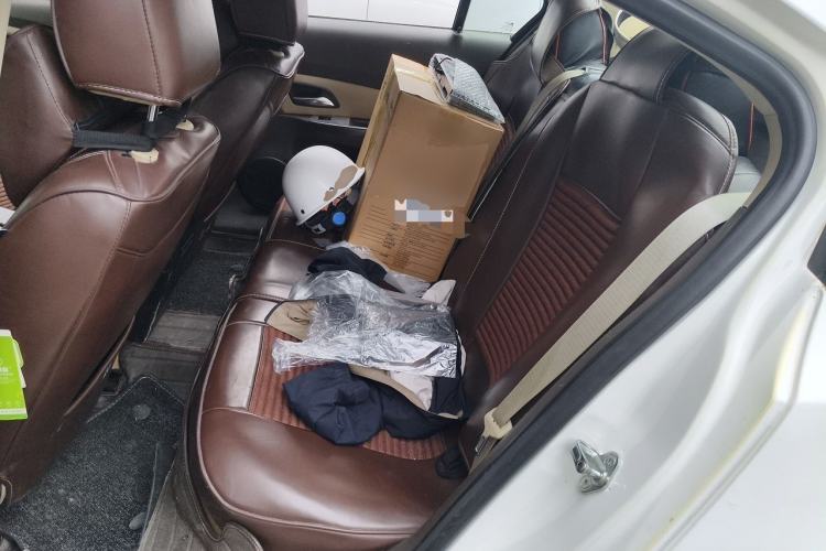 Used Chevrolet Cruze 2015 1.5L Classic SE AT Left Rear Seat