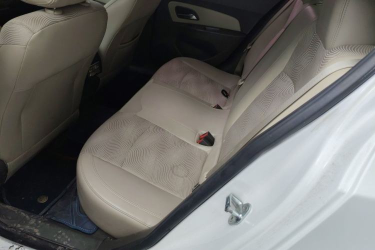 Used Chevrolet Cruze 2015 1.5L Classic SE AT Left Rear Seat