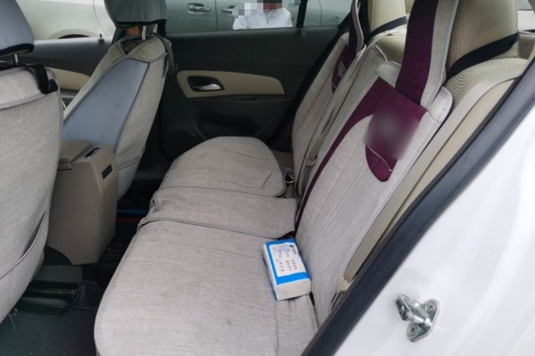 Used Chevrolet Cruze 2015 1.5L Classic SE AT Left Rear Seat