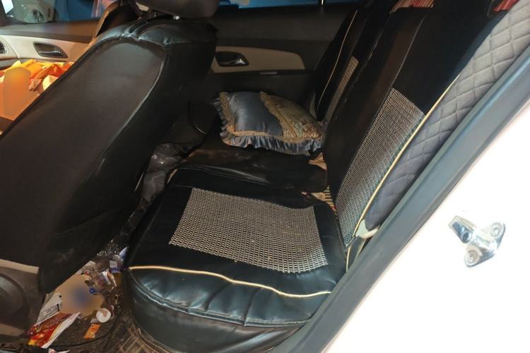 Used Chevrolet Cruze 2015 1.5L Classic SE MT Left Rear Seat