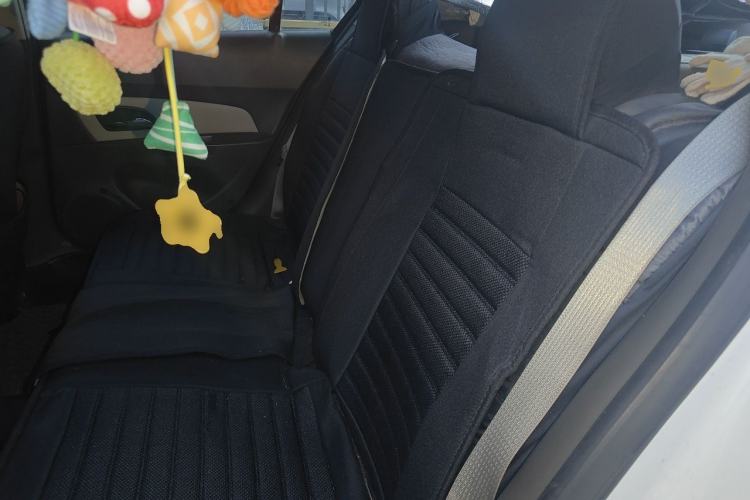 Used Chevrolet Cruze 2015 1.5L Classic SL MT Left Rear Seat