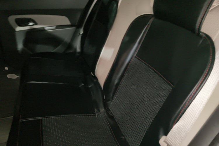 Used Chevrolet Cruze 2015 1.5L Classic SL MT Left Rear Seat