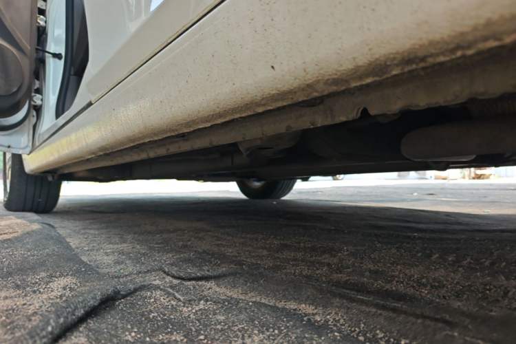 Used Chevrolet Cruze 2015 1.5L Classic SE MT Left Side Sill