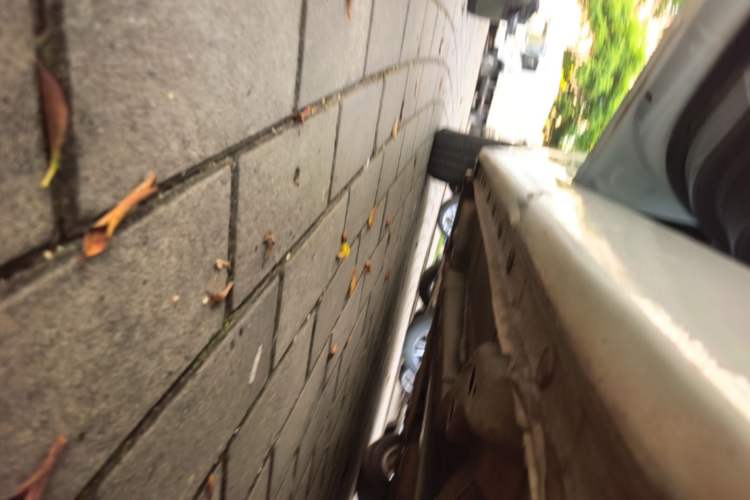 Used Chevrolet Cruze 2015 1.5L Classic SE MT Left Side Sill