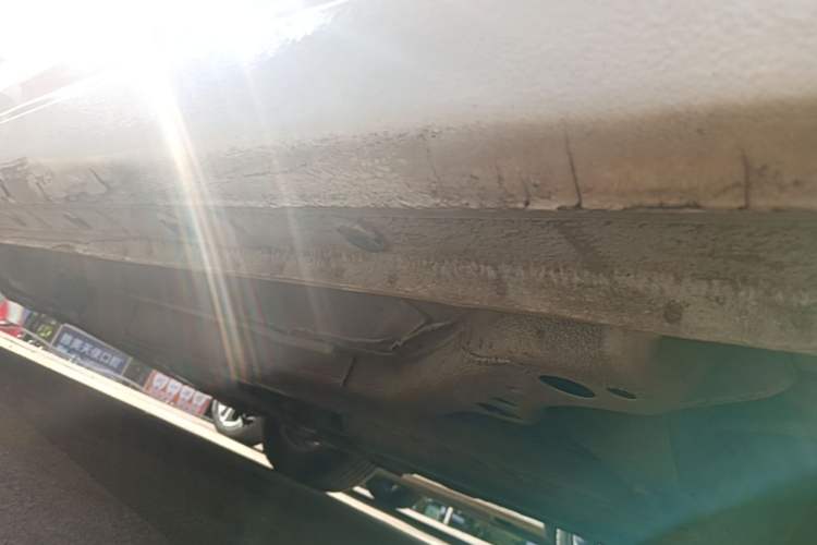 Used Chevrolet Cruze 2015 1.5L Classic SL MT Left Side Sill