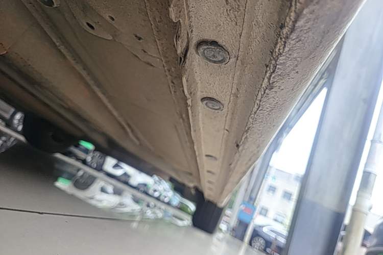 Used Chevrolet Cruze 2015 1.5L Classic SE AT Left Side Sill