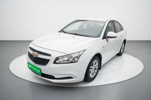 Ojetý Chevrolet Cruze 2015 1.5L Classic SL MT