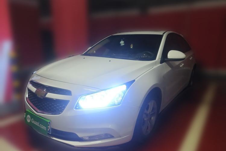 Used Chevrolet Cruze 2015 1.5L Classic SE AT Guazi used car, China used car export, Used car for sale, Used  cars, Cheapest cars for sale