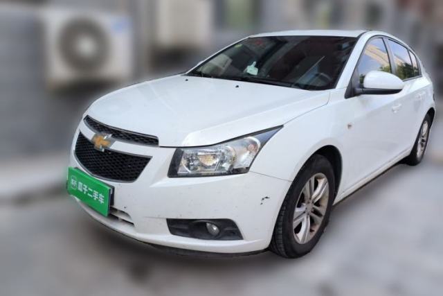 Used Chevrolet Cruze 2015 Hatchback 1.6L Automatic Comfort Edition