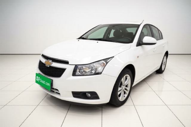 Ojetý Chevrolet Cruze 2015 Hatchback 1.6L Automatic Comfort Edition