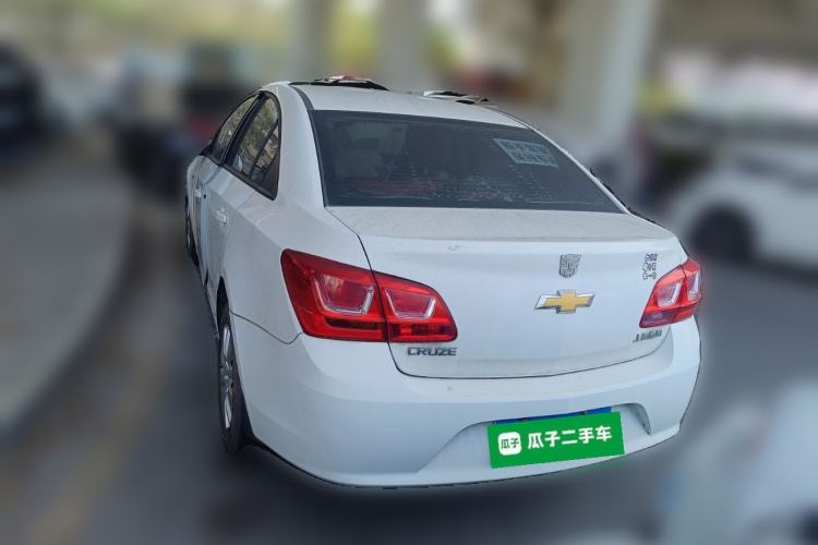 Used Chevrolet Cruze 2015 1.5L Classic SL MT Rear