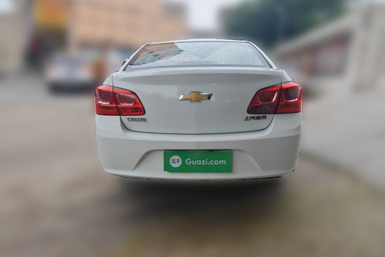 Used Chevrolet Cruze 2015 1.5L Classic SE MT Rear
