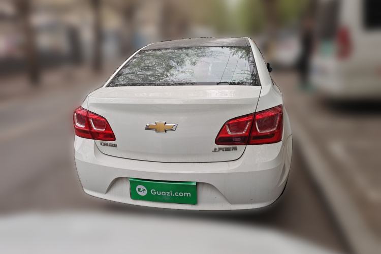 Used Chevrolet Cruze 2015 1.5L Classic SL MT Rear