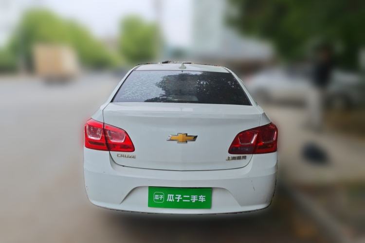 Used Chevrolet Cruze 2015 1.5L Classic SE MT Rear