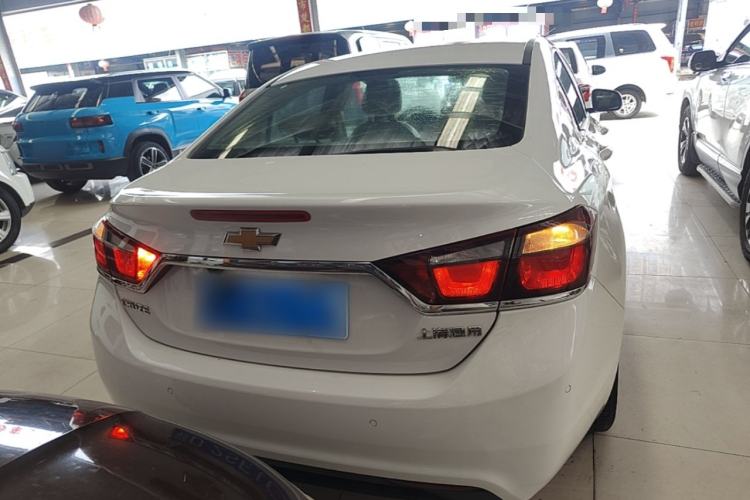 Used Chevrolet Cruze 2015 1.5L Automatic Luxury Edition Rear
