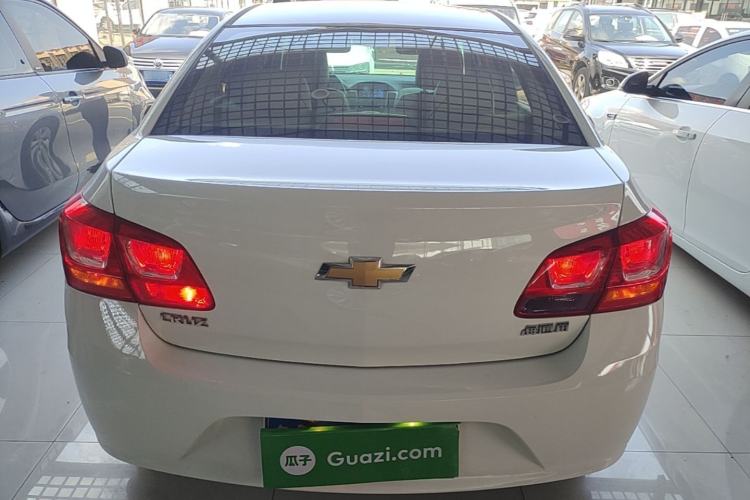 Used Chevrolet Cruze 2015 1.5L Classic SL MT Rear