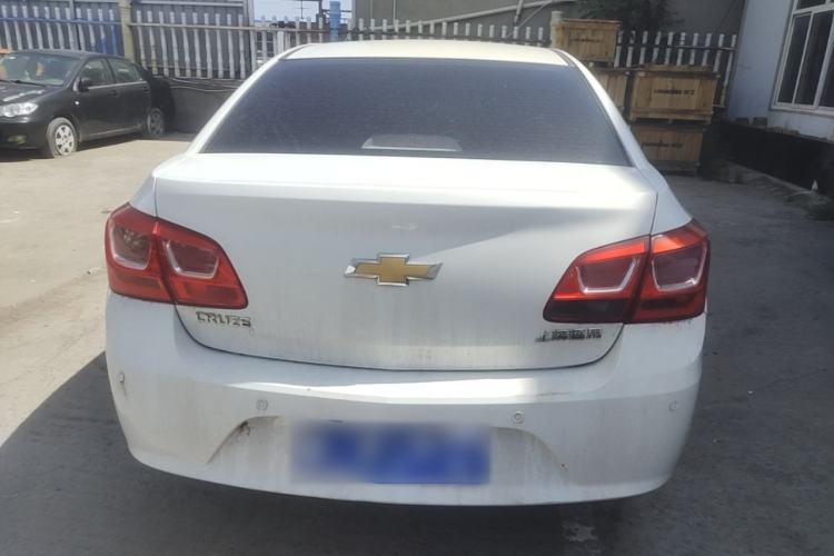 Used Chevrolet Cruze 2015 1.5L Classic SE MT Rear