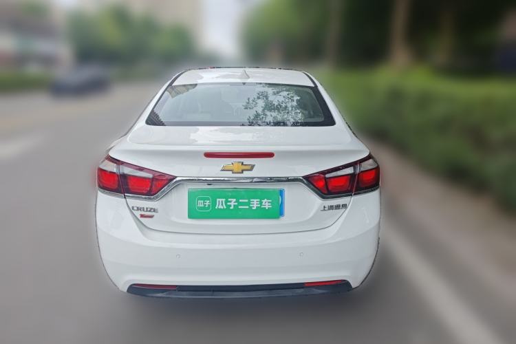 Used Chevrolet Cruze 2015 1.4T DCG Luxury Edition Rear