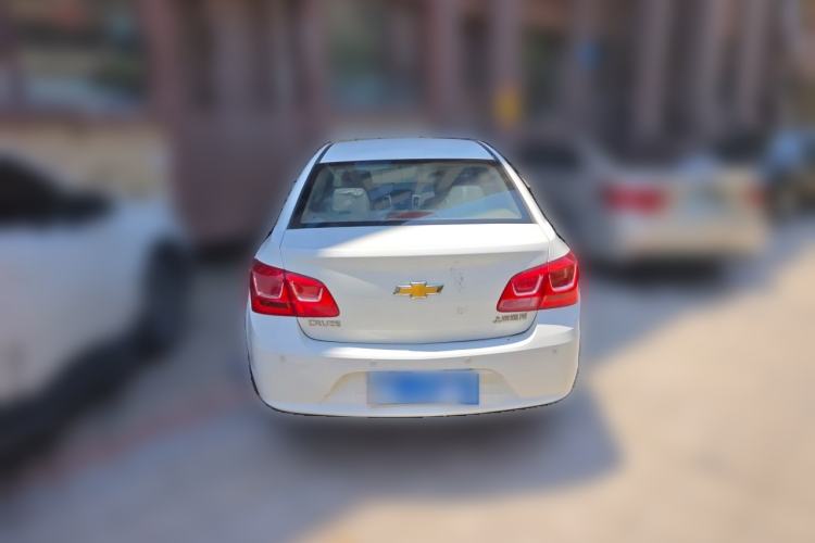 Used Chevrolet Cruze 2015 1.5L Classic SL MT Rear