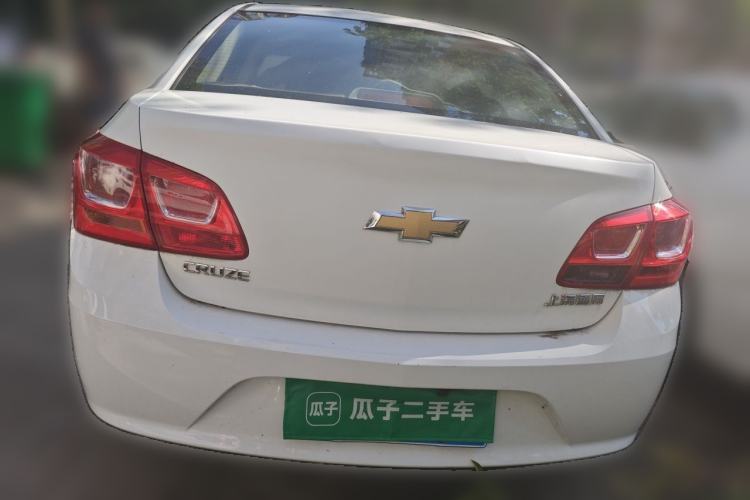 Used Chevrolet Cruze 2015 1.5L Classic SE MT Rear