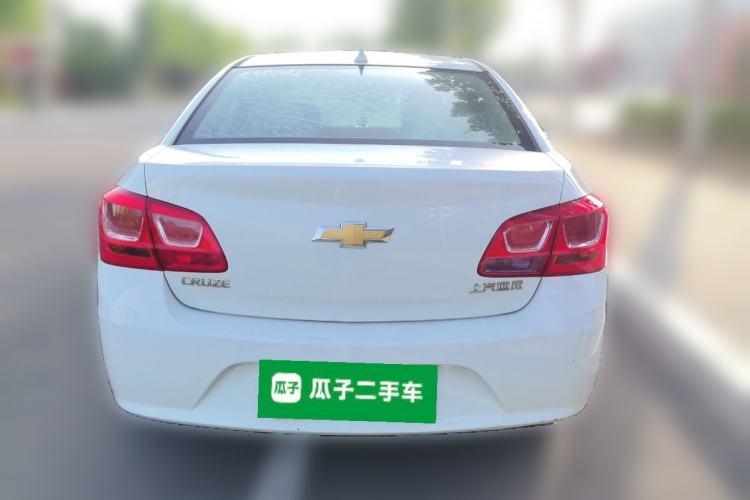 Used Chevrolet Cruze 2015 1.5L Classic SE MT Rear
