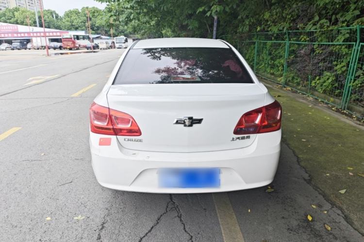 Used Chevrolet Cruze 2015 1.5L Classic SL MT Rear