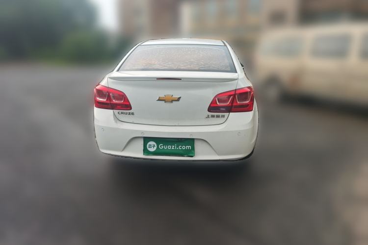 Used Chevrolet Cruze 2015 1.5L Classic SE MT Rear