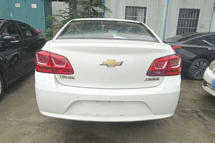 Used Chevrolet Cruze 2015 1.5L Classic SE AT Rear